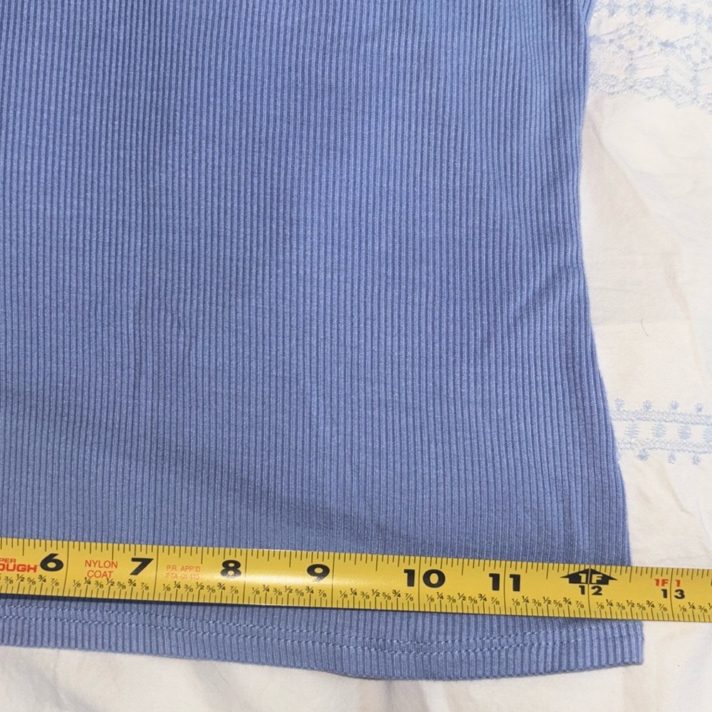 Tilly’s Seamless, Ribbed with Lace Trim Women’s Tank Top, Size Medium - Picture 7 of 14